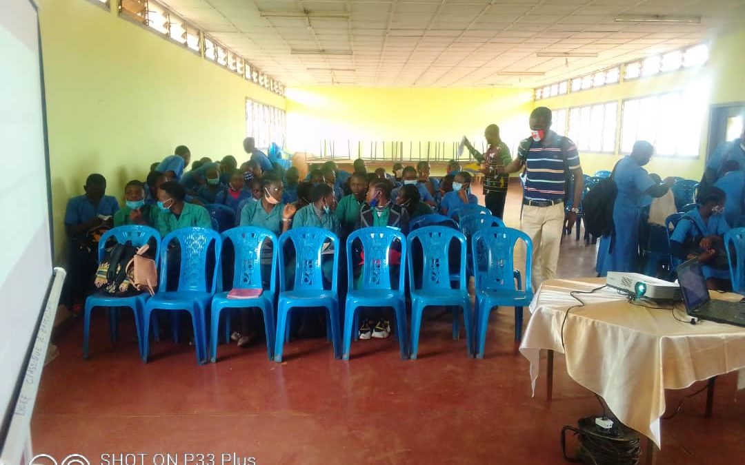 Violence en milieu scolaire, sportif et périscolaire: La FOJCAM sensibilise au lycée classique de Bafoussam