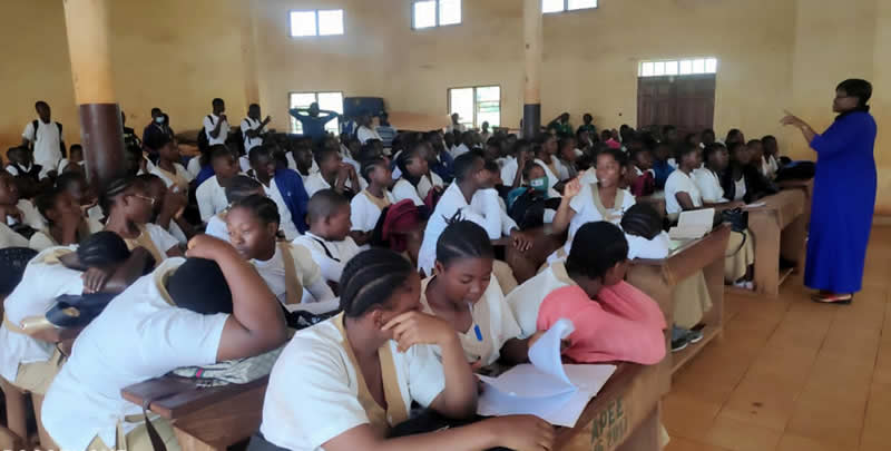 FOJCAM en sensibilisation au Lycée Technique de Tayim Bafoussam