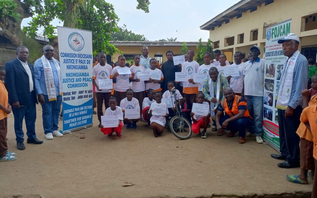 DIOCÈSE DE NKONGSAMBA, JUSTICE ET PAIX – FOJCAM : Campagne de sensibilisation des élèves au collège SAINT HERBERT DE SUZA